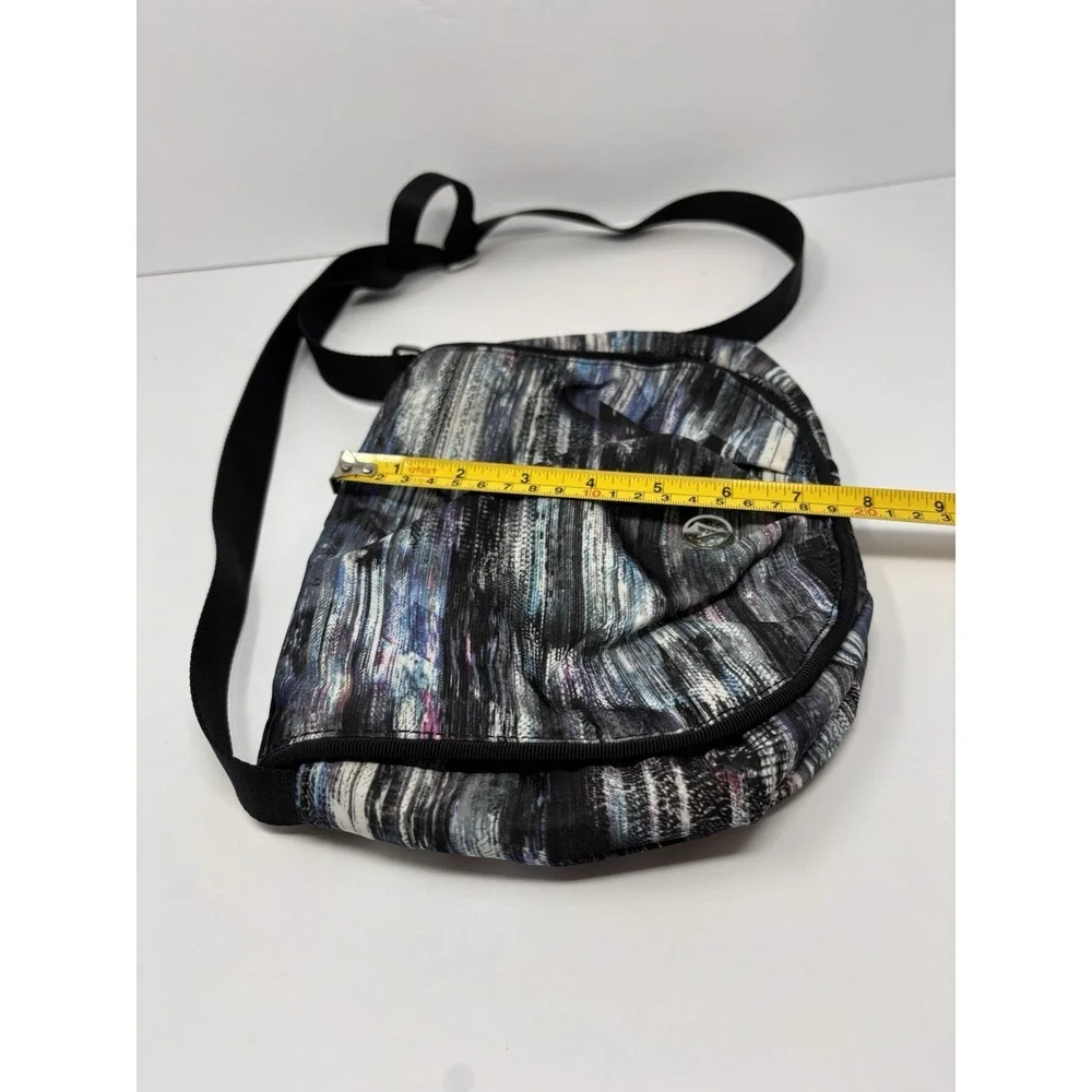 IVIVVA Endless Play Black Blue Purple Print Front Flap Crossbody Bag Purse Girls